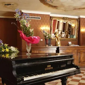 3* Hotel Dori